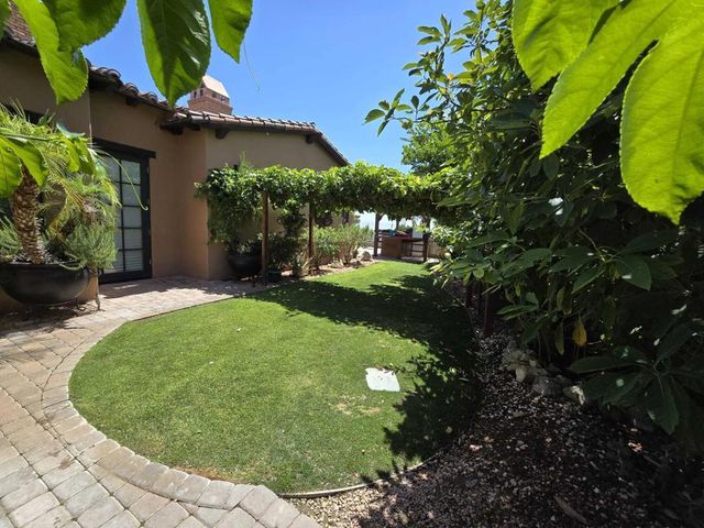 14 Santa Rosa Mountain Lane, Rancho Mirage, CA 92270