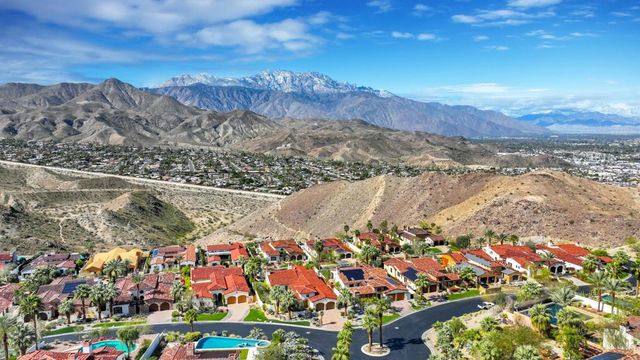 14 Santa Rosa Mountain Lane, Rancho Mirage, CA 92270