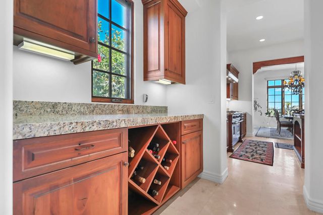 14 Santa Rosa Mountain Lane, Rancho Mirage, CA 92270