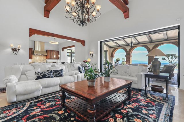 14 Santa Rosa Mountain Lane, Rancho Mirage, CA 92270