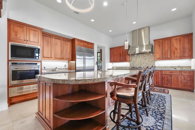 14 Santa Rosa Mountain Lane, Rancho Mirage, CA 92270