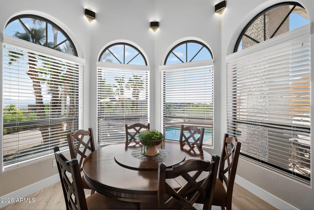 Image 16 of property listing at 11050 N GARLAND Circle, Fountain Hills, AZ 85268
