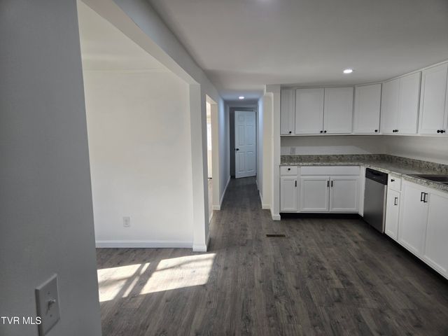 164 Leaning Tree Drive, Gate City, VA 24251