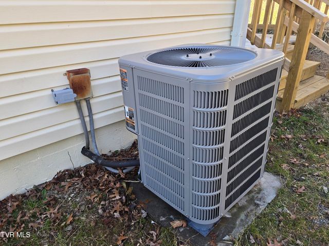 164 Leaning Tree Drive, Gate City, VA 24251