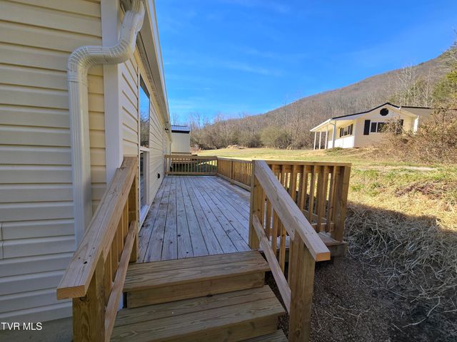 164 Leaning Tree Drive, Gate City, VA 24251