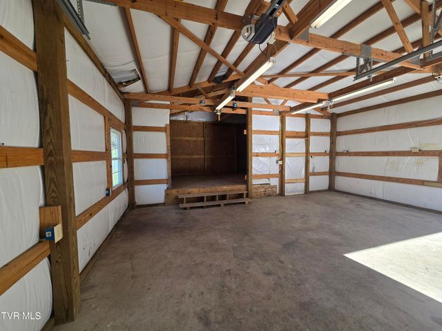 164 Leaning Tree Drive, Gate City, VA 24251