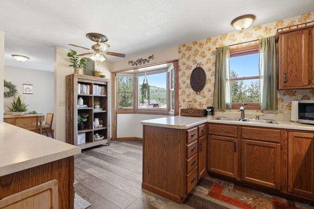 10404 PINEHURST CT, Rapid City, SD 57702