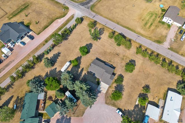10404 PINEHURST CT, Rapid City, SD 57702