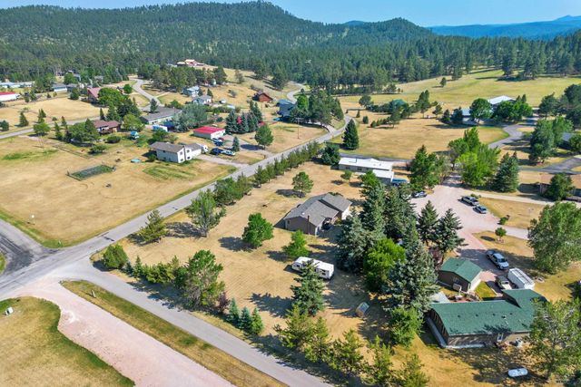 10404 PINEHURST CT, Rapid City, SD 57702