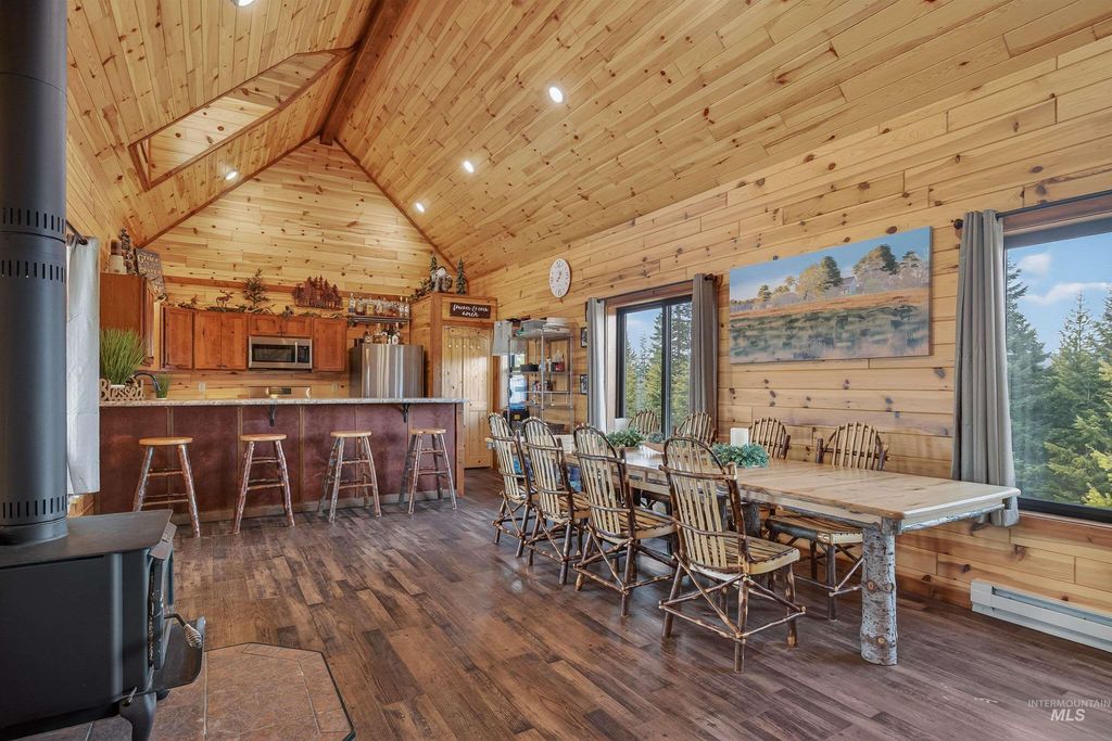 467 Santiam Road, Grangeville, ID 83530 photo 3