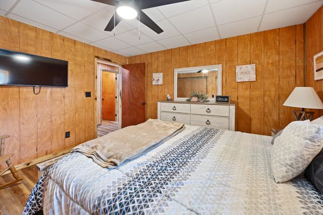 201 Bell Memorial Dr, Estill Springs, TN 37330