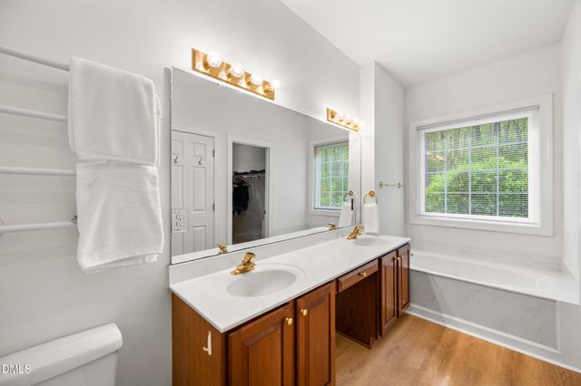 12709 Scenic Drive, Raleigh, NC 27614