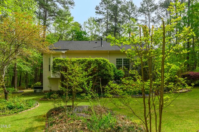 12709 Scenic Drive, Raleigh, NC 27614