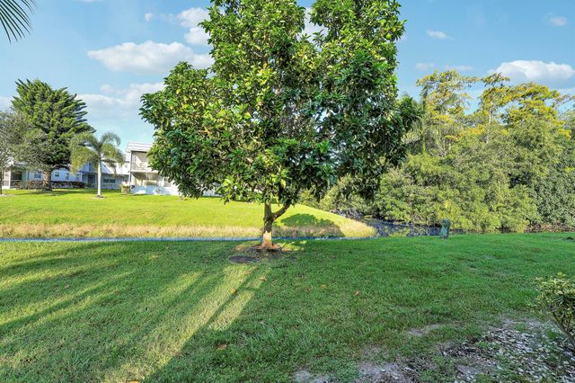 541 Saxony L, Delray Beach, FL 33446