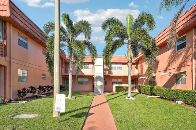 541 Saxony L, Delray Beach, FL 33446