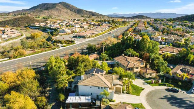 32724 Salvia Cir, Winchester, CA 92596