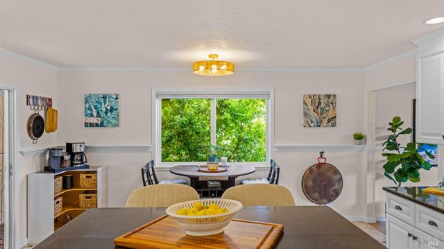 280 Devon Dr, San Rafael, CA 94903