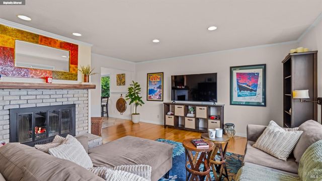 280 Devon Dr, San Rafael, CA 94903