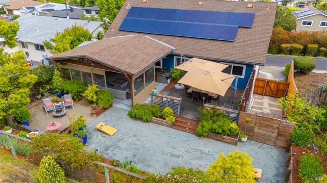 280 Devon Dr, San Rafael, CA 94903