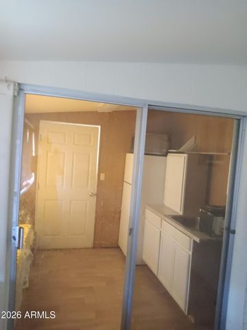 5517 E BOISE Street, Mesa, AZ 85205