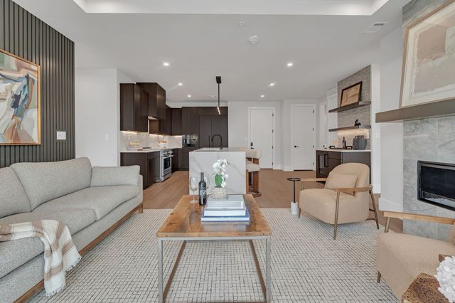 321 31st Ave N Apt 103, Nashville, TN 37203