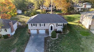 1917 SE Abbey Street, Blue Springs, MO 64014