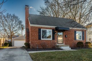 876 Thomas Road, Columbus, OH 43212