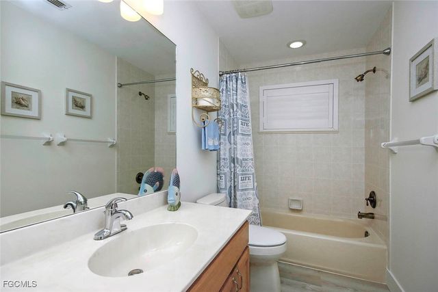 1890 Farm TRL, Sanibel, FL 33957