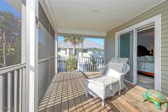 1890 Farm TRL, Sanibel, FL 33957