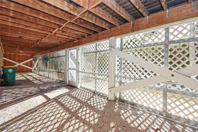 1890 Farm TRL, Sanibel, FL 33957