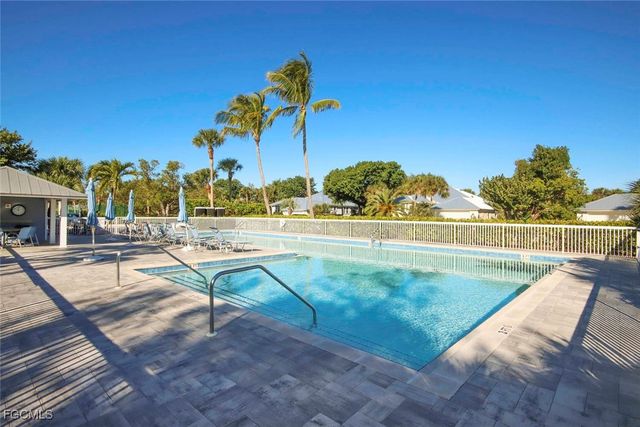 1890 Farm TRL, Sanibel, FL 33957