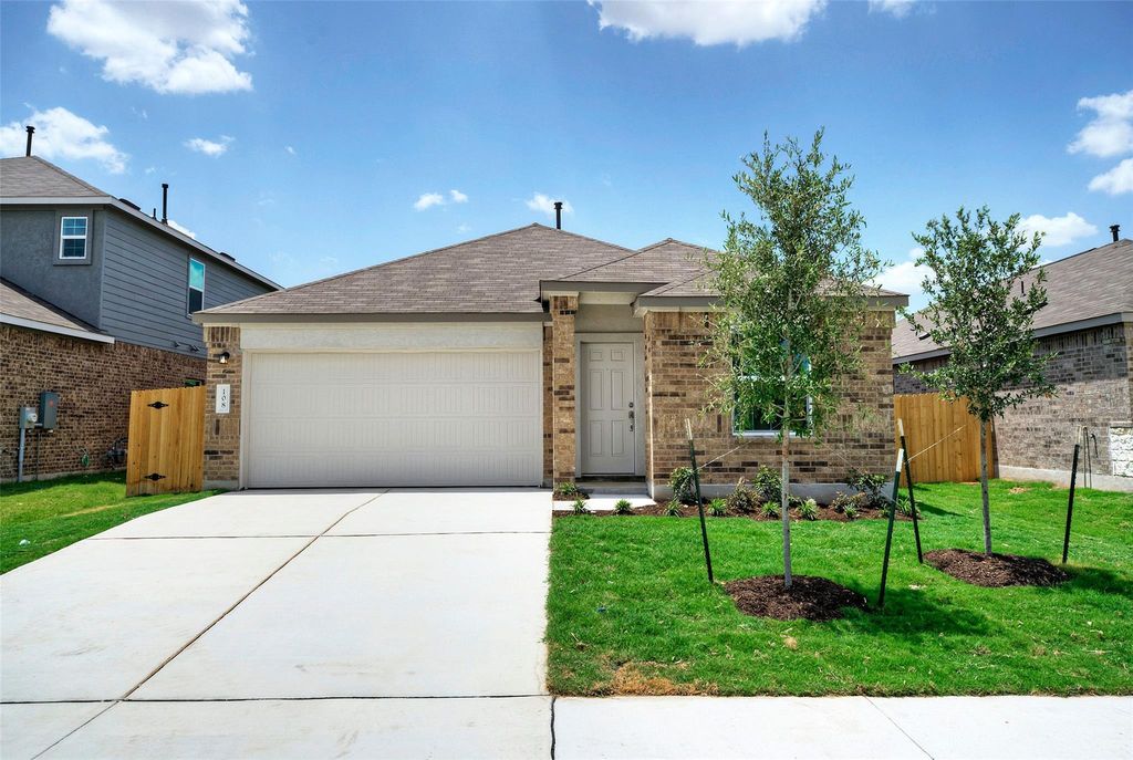 108 Montego ST, Hutto, TX 78634