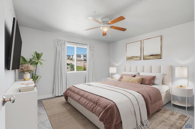 627 COPPERFIELD DR, Rapid City, SD 57703