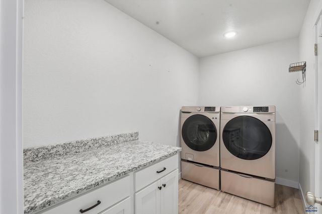 627 COPPERFIELD DR, Rapid City, SD 57703