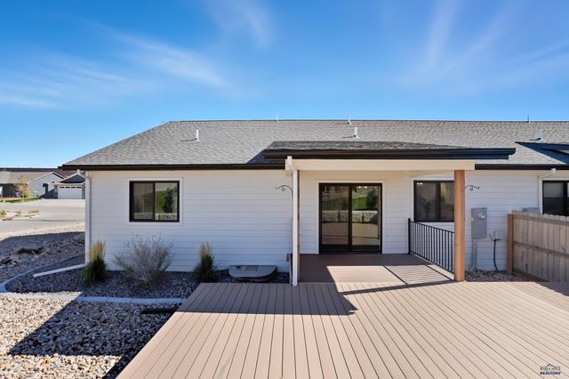 627 COPPERFIELD DR, Rapid City, SD 57703