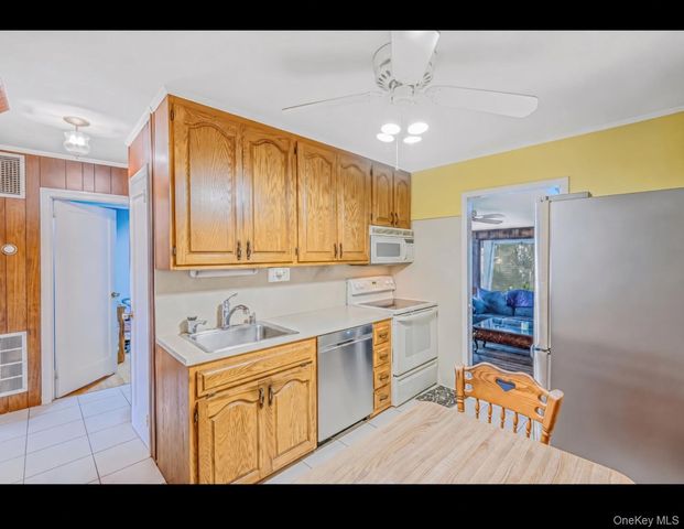 462 Hull Street, East Meadow, NY 11554