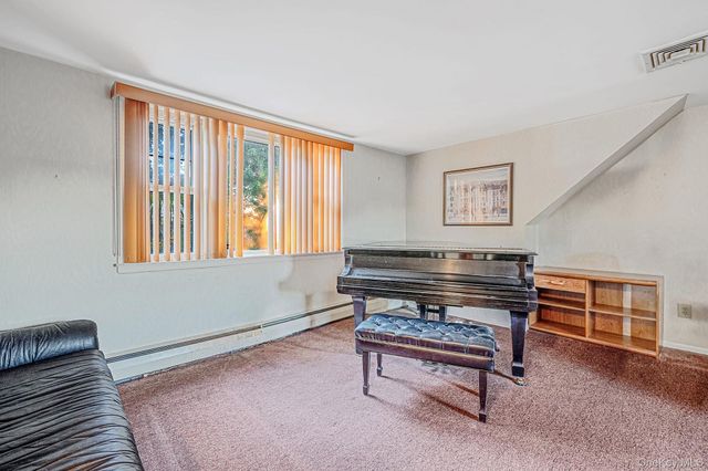 462 Hull Street, East Meadow, NY 11554