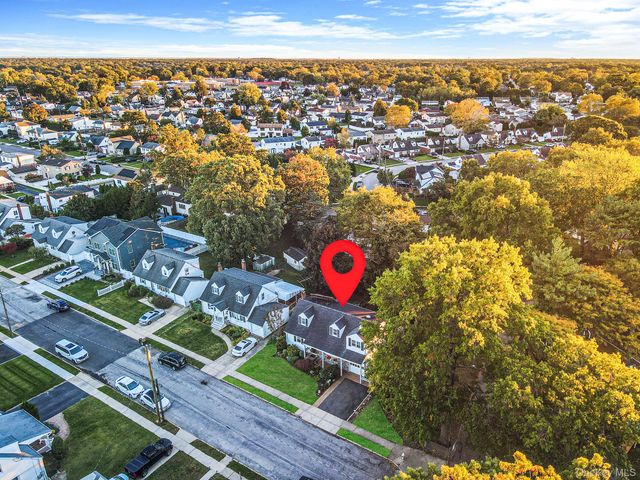462 Hull Street, East Meadow, NY 11554