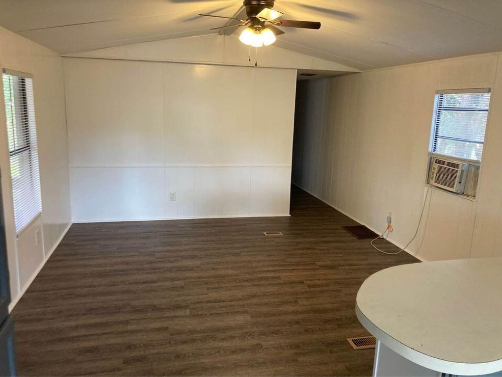 1726 Eagle Bay Lane, Navarre, FL 32566