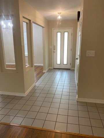 64 Hampton Circle, Niceville, FL 32578