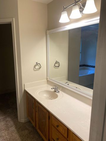 64 Hampton Circle, Niceville, FL 32578
