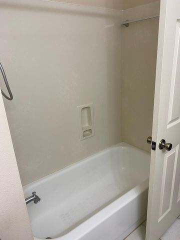 64 Hampton Circle, Niceville, FL 32578