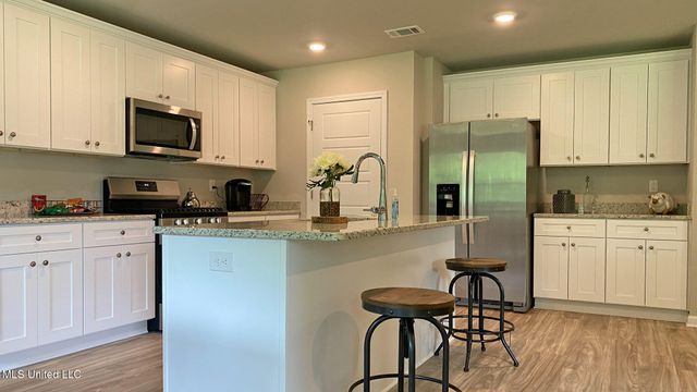 9650 Reserve Boulevard, Biloxi, MS 39532