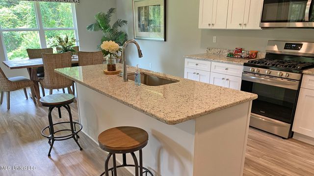 9650 Reserve Boulevard, Biloxi, MS 39532