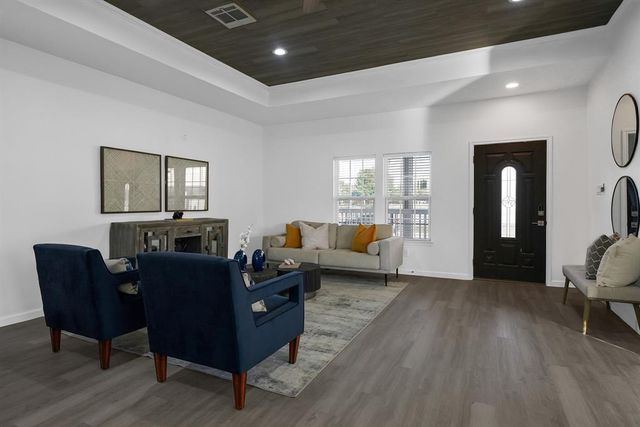 304 Milby Street, Houston, TX 77003