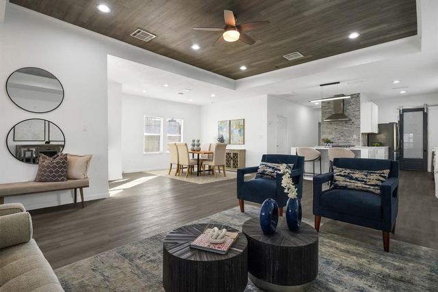 304 Milby Street, Houston, TX 77003