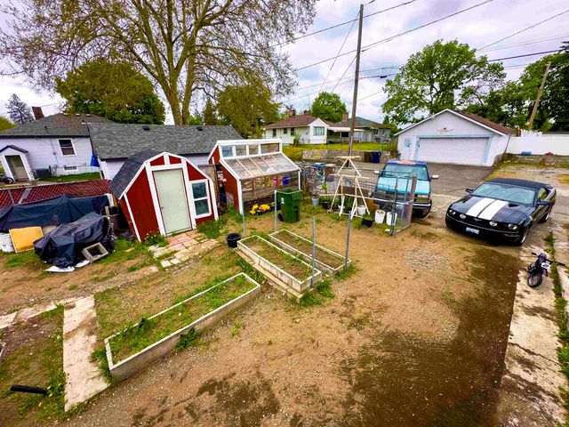 2211 W Rowan Ave, Spokane, WA 99205