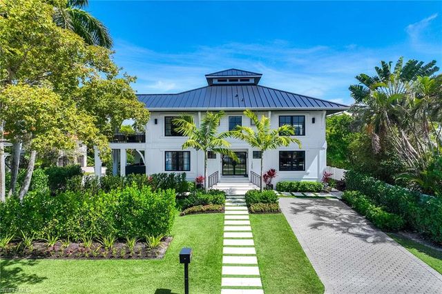 1355 4th ST S, Naples, FL 34102