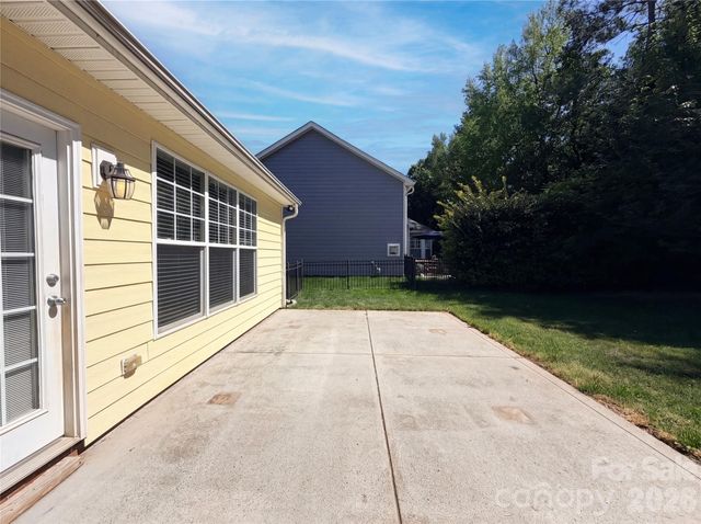 10225 Misty Moss Court, Mint Hill, NC 28227