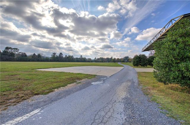 1195 Grady Road, Rockmart, GA 30153